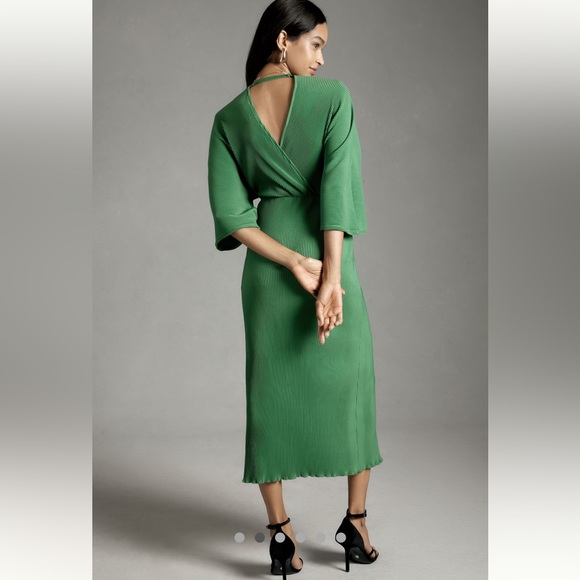 💚 By anthropologie plisse v-neck wrap midi dress dark green pleated 1X PREOWN - Picture 16 of 17